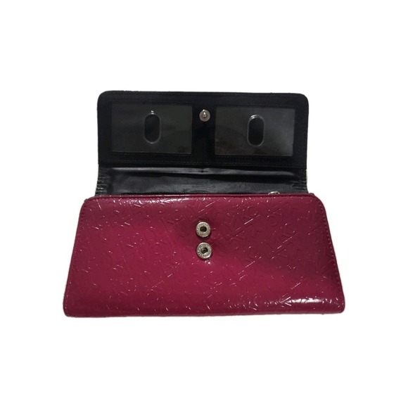 Kenneth Cole Reaction Pink Patent Leather Tri-Fold Wallet - Picture 4 of 6
